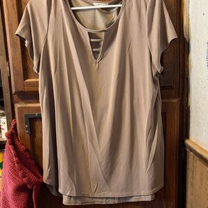 Maurices Taupe Short Sleeve Top